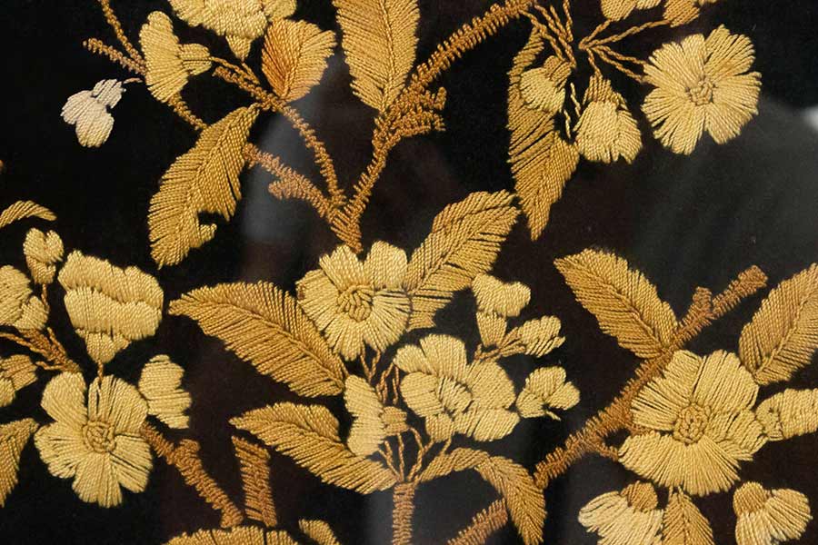 victortian-embroidery